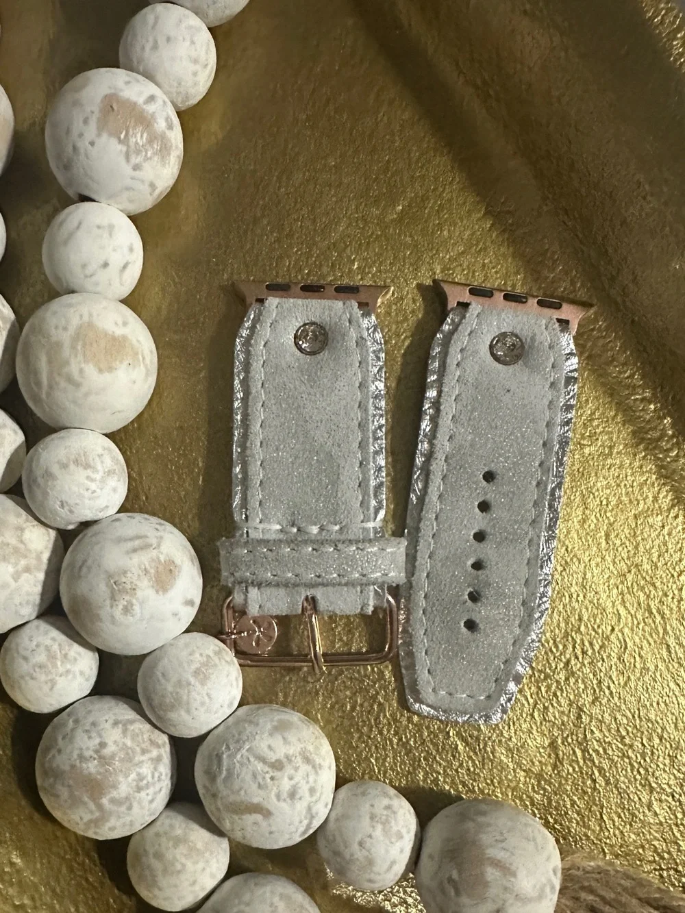Spark’l Apple Watch Band in Light Gray with Rose Gold Hardware